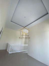 DIJUAL RUMAH SIAP HUNI 2 LANTAI AKSES 7 MENIT KE ALUN-ALUN KLATEN