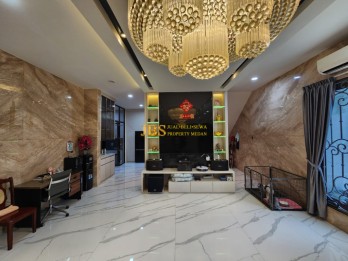 DIJUAL MURAH! Villa Hook Furnished di Komplek