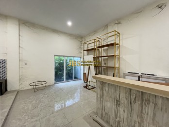 DIJUAL MURAH!! Villa Komplek Graha Metropolitan