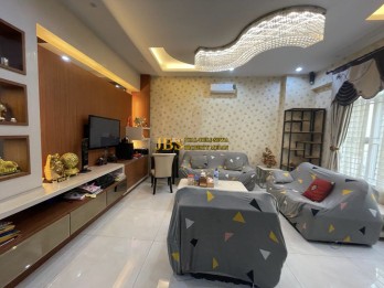 DIJUAL SANGAT CEPAT!! Villa Komplek Makmur Garden