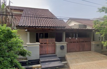 Di Jual Rumah Komplek Jatimelati Bulog Kota