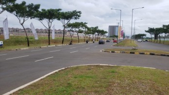 Dijual Kavling Komersial Hampton Square di Jl. Boulevard Gading Serpong, Ta