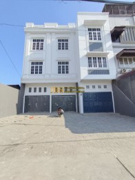 Dijual Ruko Gandeng di Jalan Pasar 3 Krakatau -
