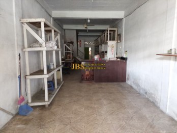 Dijual/Disewakan Ruko Siap Huni di Jalan Malaka (Simp Jl. Thamrin dan Jl. J