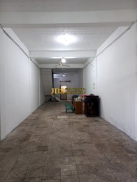 Dijual/Disewakan Ruko Siap Huni di Jalan Malaka (Simp Jl. Thamrin dan Jl. J