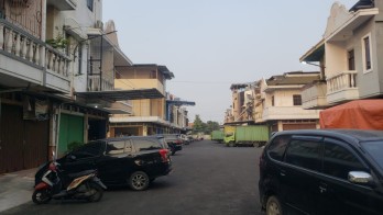 Disewakan Ruko Fantasi di Taman Palem Lestari, Cengkareng, Jakarta Barat