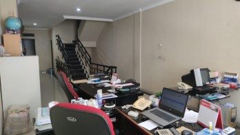 Disewakan Ruko Taman Palem Lestari, Ruko Pelangi, Cengkareng, Jakarta Barat