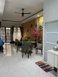 JUAL CEPAT BU!! Rumah Komplek Graha Metropolitan