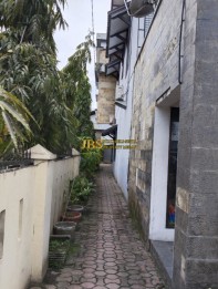 Jual Gedung & Tanah Kosong di Jalan Amal - Daerah Sunggal