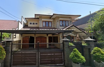 Jual Rumah Mewah di Komplek Margorejo Indah