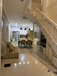 Jual Rumah Minimalis di Jalan Manyar Indah Kota Surabaya