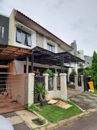 Jual Rumah Minimalis di Komplek Brentwood Kota Bekasi