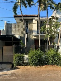 Jual Rumah Minimalis di Komplek Permata Hijau