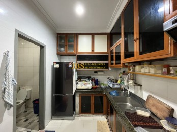 Jual Villa  2 Tingkat di Komplek Jati Mas Jalan Perintis Kemerdekaan