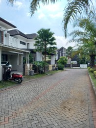 Jual rumah di grand permata jingga sawojajar butuh cepat