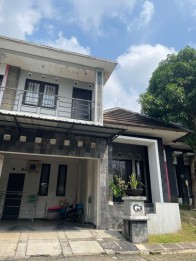 RUMAH MEWAH 2LT DI NGAGLIK, SIAP HUNI DEKAT
