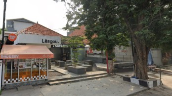 Rumah Pusat Kota Jl Bawean Ngagel Strategis Untuk