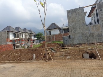 Villa Premium Nirwana Hills Elegan View