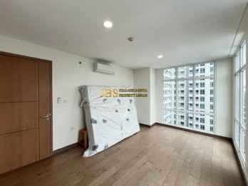 Dijual Condominium Hook Siap Huni di The Reiz
