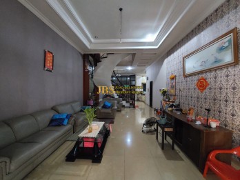 Dijual Rumah Siap Huni Lux di Komplek Sari Mas -