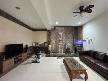 Dijual Rumah di Graha Raya Bintaro Cluster Fedora, Serpong Utara, Tangerang