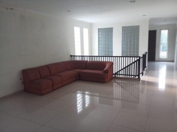Dijual Rumah di Komplek Billymon, Pondok Kelapa, Duren Sawit, Jakarta Timur