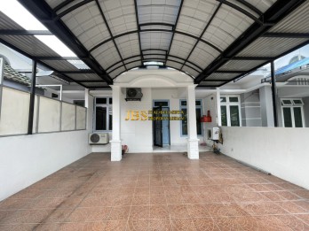 Disewakan Rumah 1 Tingkat Siap Huni di Komplek Cemara Hijau - Medan