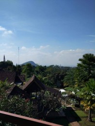 Hotel Mewah Super Murah Strategis Dekat Jatim