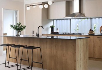Rumah Dijual di Helena Valley Perth
