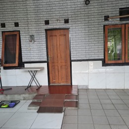 Rumah di Sidoarjo Perumahan Puri Indah Belakang Samsat Cemengkalang