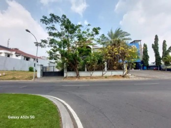 Sewa Rumah Mewa di Bukit Golf Citraland Kota Surabaya