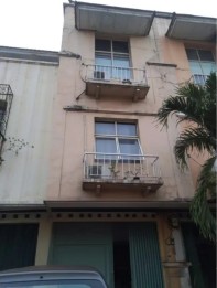 Jual Ruko Luas di Komplek Taman Palem Mutiara