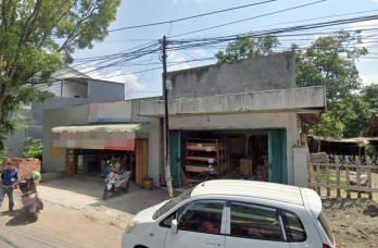 Jual Rumah dan Tempat Usaha di Singonegaran Kota Kediri