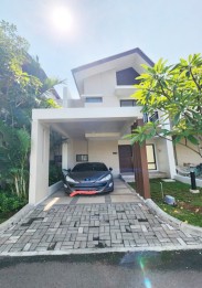 Jual Rumah di Podomoro Golf View Dekat Emeralda