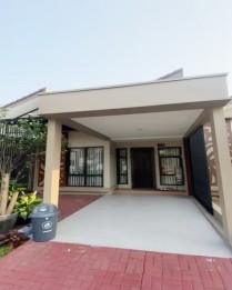 Jual Rumah di Podomoro Golf View Dekat Trans