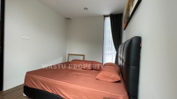 RUMAH 2 LANTAI, FULL FURNISHED DI PURWOMARTANI, KALASAN