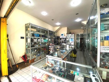 Ruko 2 Lantai Disewakan Jl Agus Salim Kota Malang