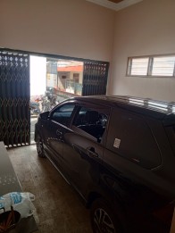 Sewa Tahunan Rumah Luas Siap Huni Ada Perabot Dekat Pasar Kota Batu