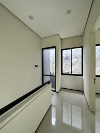 ARTIERRE | Rumah Baru Developer di The Araya