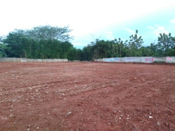 Dijual Cepat, Turun Harga Tanah di Jl. Pahlawan Seribu Raya, BSD City , Tan
