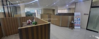 Dijual Gedung di Jln. Abdul  Muis Raya, Gambir, Jakarta Pusat