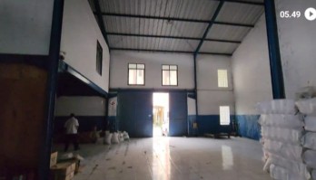 Dijual Cepat Gudang dan Kantor di Jln. Tole Iskandar, Sukamaju, Cilodong, D