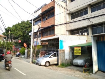 Dijual Ruko di Jl. Lautze Raya. Kel. Kartini, Jakarta Pusat