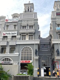 Dijual Ruko di Jln Boulevard Barat Raya, Kelapa Gading, Jakarta Utara