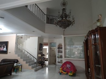 Dijual Rumah di Bumi Permata Indah, Karang Tengah, Tangerang, Banten
