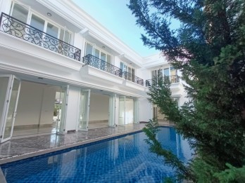 Dijual Rumah di Jl Niaga Hijau Raya, Pondok Indah, Jakarta Selatan