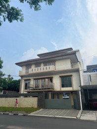Dijual Rumah di Taman Villa Meruya, Meruya