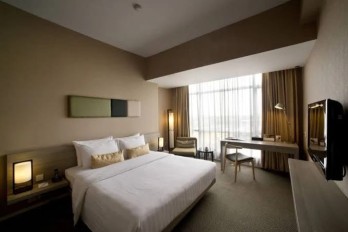 HOTEL BINTANG 4 DI AREA KAWASAN INDUSTRI JABABEKA, CIKARANG SELATAN