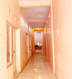 Kost Putri Dekat UM Universitas Negeri Malang, Universitas Wisnuwardhana