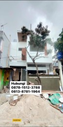 RUMAH TAHAP RENOVASI 2 LANTAI DI PONDOK UNGU